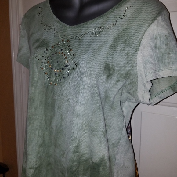 Shirt WOMEN'S - Picture 8 of 8